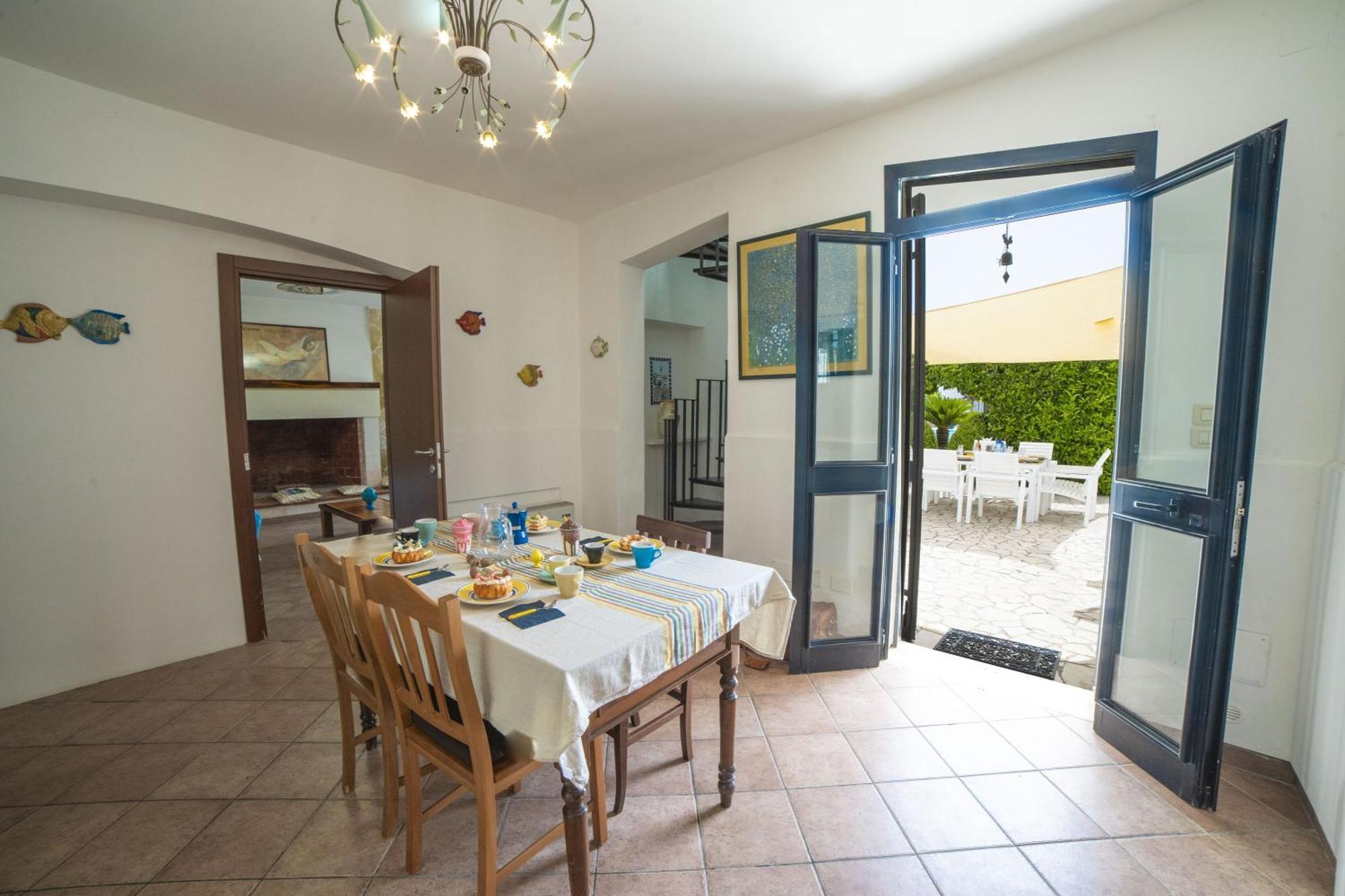 Villa Lisa Garden And Pool - Happy Rentals Melendugno Eksteriør billede